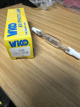 Eiko 031293031006 Av/photo Lamp Fcb 120v 600w Film Projector Nib