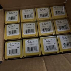 Eiko 82v410w Lot Of 12 New Advantage Fxl 82v 410w Av Photo Projector Lamp Bulb