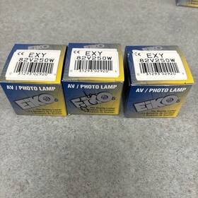 Eiko Exy82v250w Lot Of 2 Av / Photo Projector Lamp Bulb Exy 82v 250 W Made In Japan
