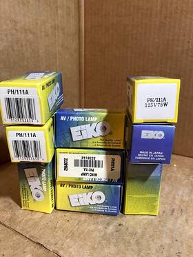 Eiko Ph/111a Lot Of 9 125v 75w Enlarger Bulbs Nos