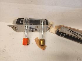 Ge 125t10p Lot 2 Projection Lamp 120v 125 Watts T-10 Bulb New Old Stock