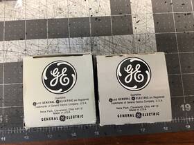 Ge 26-01-01-0101 Lot Of 2nos Quartzline Ept Halogen Lc06h