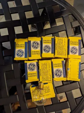 29154 Ge Lot Of 10- Blr 50w 120v Photo Projection Lamps