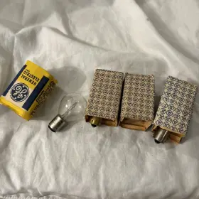 29216 Ge Lot Of 4 Ge. Bmg Bmh 100w 120v S11 Dc Bayonet Photo Projector Light Bulb