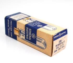 Ge 300t81/2 General Electric 300t8 C13d 1sc 120v 300w T8 1/2 Precision Lamp Bulb