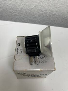 Ge Agc141-q3 Emm/eks 24v 250w Quartzline Projector Lamp General Electric New Old Stock