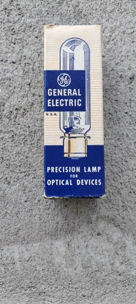 Ge Cg81-x Vintage General Electric Precision Lamp Bulb Cza/czb 500w/120v Pre-owned