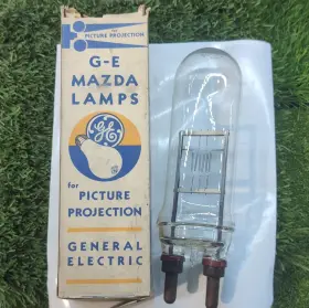 T20bp-125v General Electric 1m/t20bp-125v Lamp Bulb 1000w 125v Mogul Bipost Picture Projector