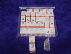 64410 Osram Lot Of 17 New Halogen Lamp / Bulb 10w 6v G4