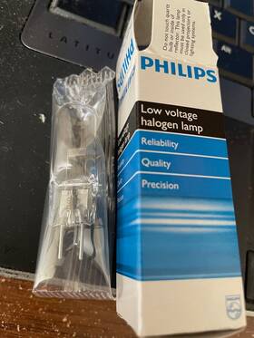 Philips 14623 95w17v 426673 G6.35 Lamp Ph 17v 95w A-dec 158816 Bulb