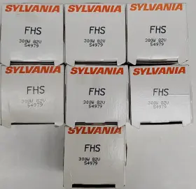 54979 Sylvania Lot Of 7 New Fhs 82v 300w Halogen Projector Lamps