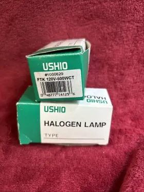 1000629 Ushio 048777141236 Two Ftk 500w 120v T6 Gy9.5 Clear Halogen Lamps