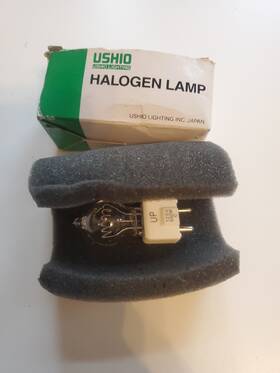 Ushio 1000903 Halogen A/v Photographic Lamp Ftk Jcd120v-500wc Gy9.5