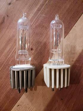 Ushio Hpl575 Halogen Incandescent Projector Light Bulb 1000672 #hpl-575/120v - 575 W