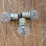 Set Of 3 New Ge 605 Miniature Clear Screw Light Bulbs Lamp Auto Radio 26549 Open. Price: $9.90.